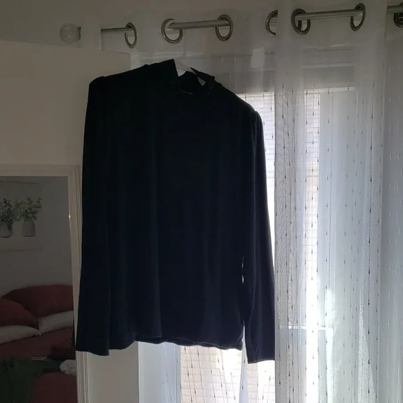 J. Crew Black Crewneck Form Knit - Picture 3 of 6